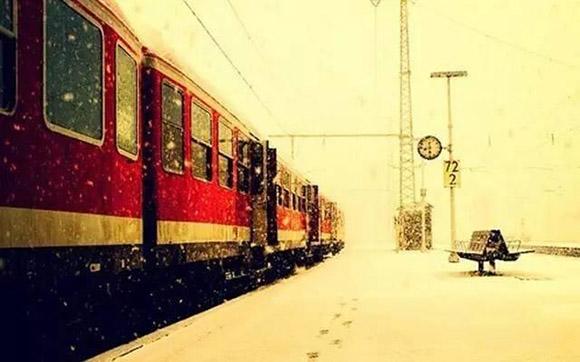 坐上一列没有终点的火车,想坐一趟没有终点的列车