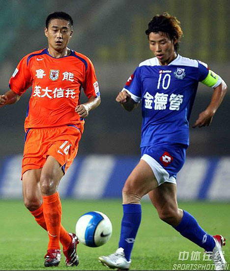 重温峥嵘岁月感悟百年沧桑,山东鲁能泰山2006夺冠现场