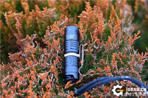 全球领先的高端照明品牌,防身专家,凯瑞兹XT1C测试