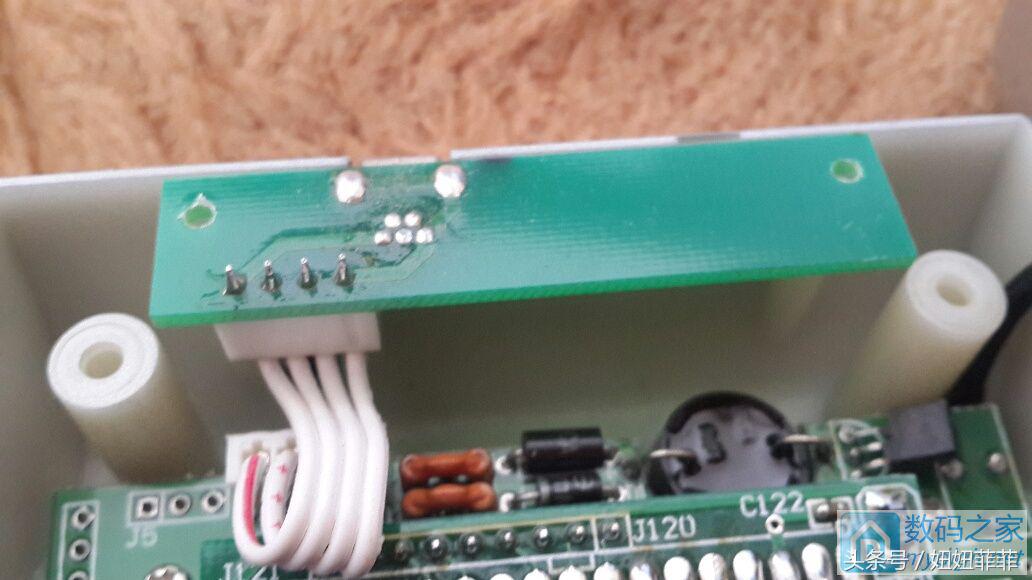 拆一只特种设备,神思身份证阅读器,终于见到防拆开关了