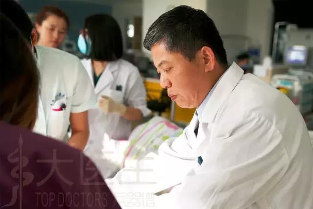 让大夫回归真正的人，医学的“砝码”，谁来掌控