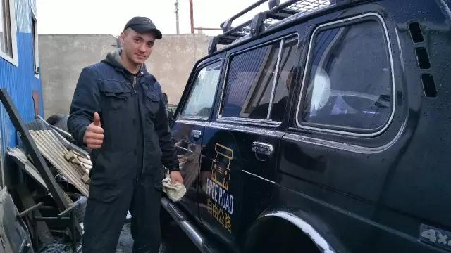 带三个美女自驾中国,自驾房车欧洲之旅