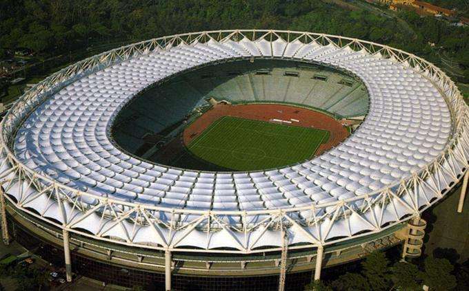 世界足球场叫什么名字,世界著名的足球场建筑