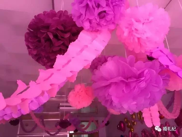 为什么说床头不能挂结婚照,床头挂结婚照有什么讲究