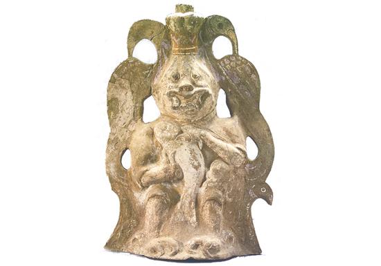 小男孩看鱼的视频,小男孩看鱼