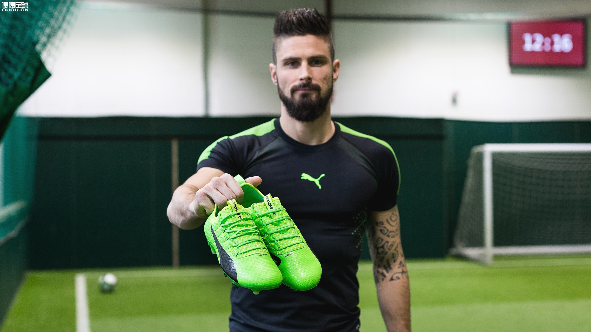 puma彪马新款白色,puma发布futureinhale限量足球鞋