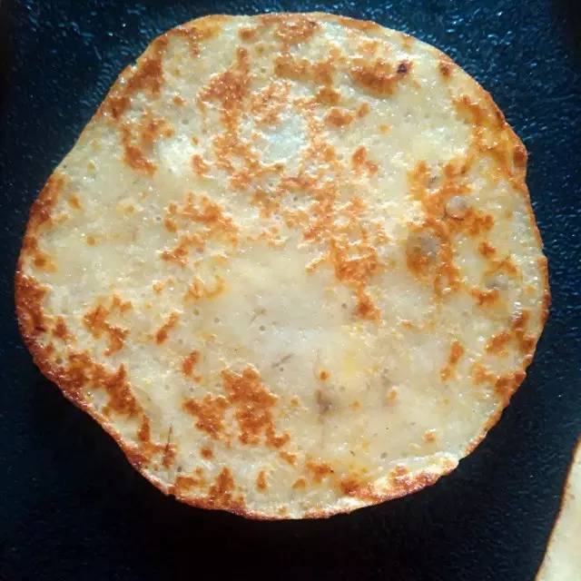 给你一点松软香--（210：香蕉薄饼）