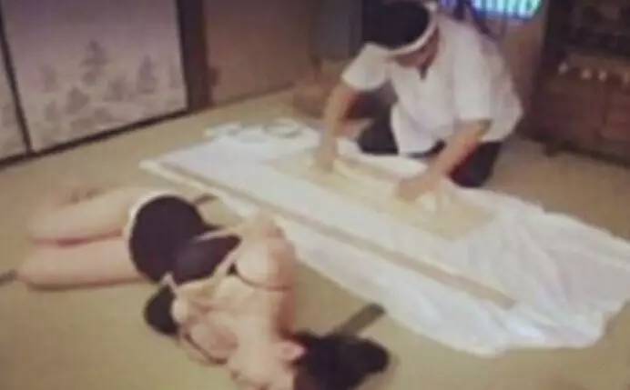 过年回家前，我准备天天慵懒性感地吃碗面