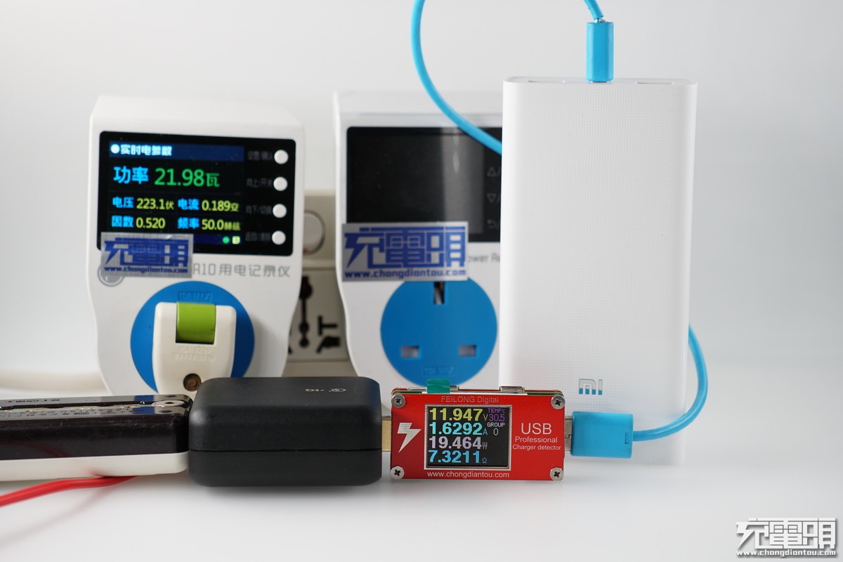 小米移动电源3拆解20000毫安,小米移动电源out1和out2