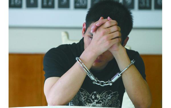 卖pos机诈骗判刑案例,骗客户装pos机犯了哪条刑法