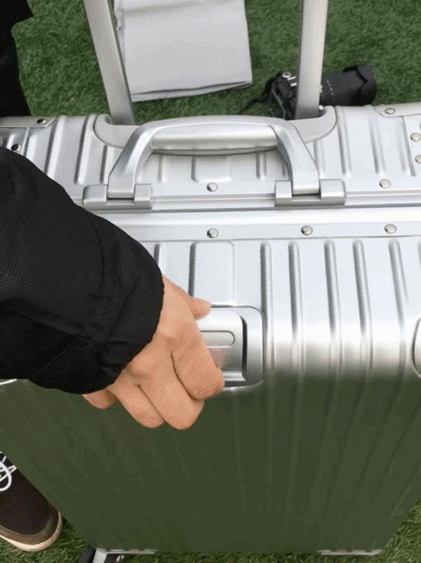 鍥戒骇鎷夋潌绠卞寘鎺ㄨ崘,鍥戒骇楂樼绠卞寘