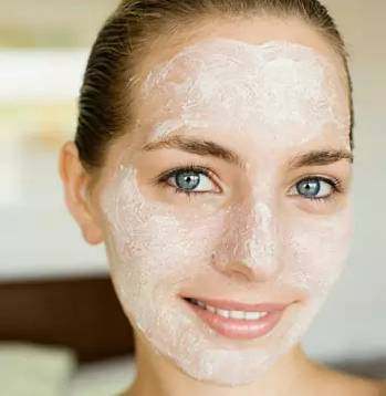 脸上最近一直长脂肪粒怎么办,脸上反反复复长脂肪粒怎么消除