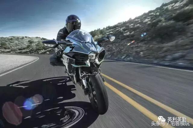 川崎kawasaki摩托车拼装,田宫川崎h2模型拼装过程