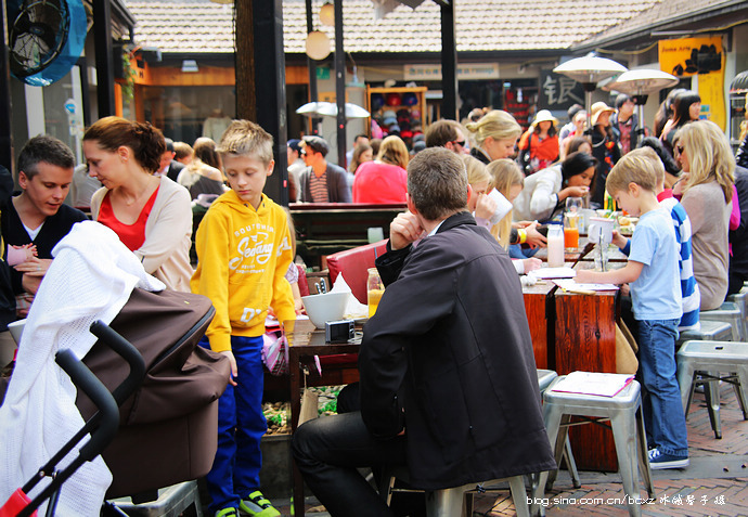 上海田子坊有什么有特点的店,田子坊在上海什么位置