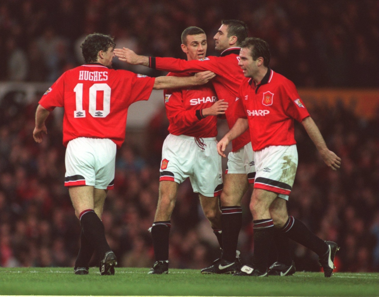 曼联03-04赛季主场球衣,盘点曼联双红会客场10佳球