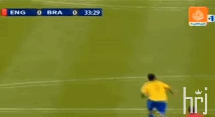 足坛只有梅西可以不参与防守,当今足坛哪个球员能打过梅西