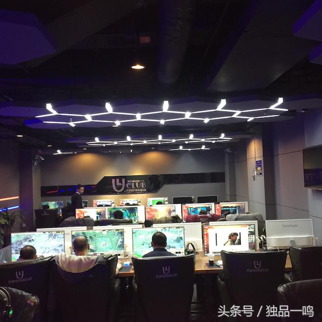 在我们这里，春节只是另一个弥漫着羊肉味儿的普通日子