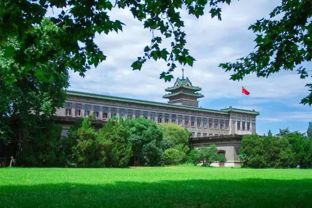 金陵十三校齐贺新春，请您查收一份来自南大的新春祝福