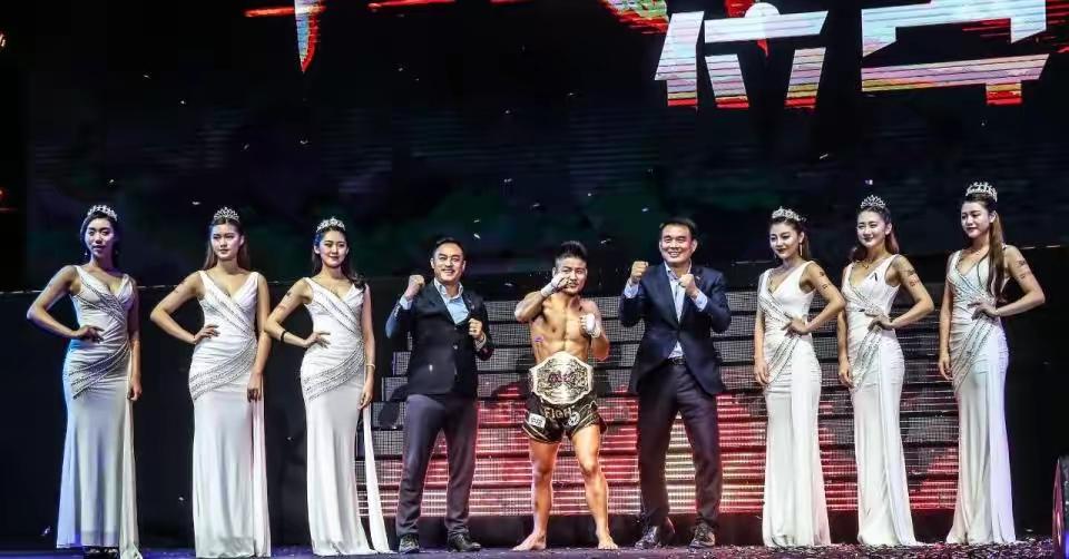 邱建良和一龙谁更强,位宁辉邱建良经典拳击比赛