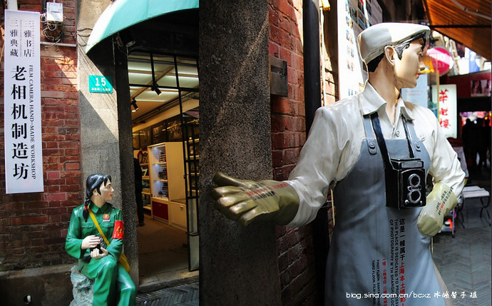 上海田子坊有什么有特点的店,田子坊在上海什么位置