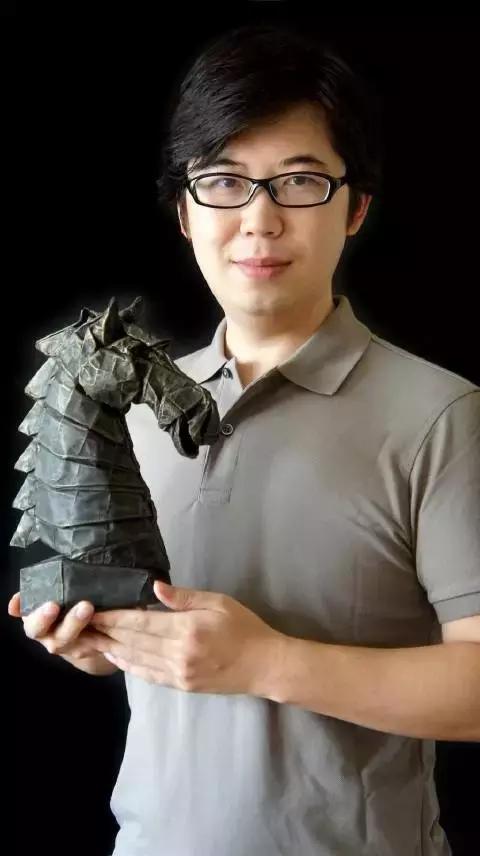 8小时以外的事决定了你的一生！刘通用折纸，创造出了无限可能！