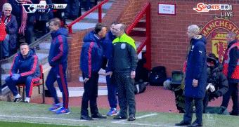 足坛史上十大令人震惊瞬间,盘点足坛五个无法复制的瞬间