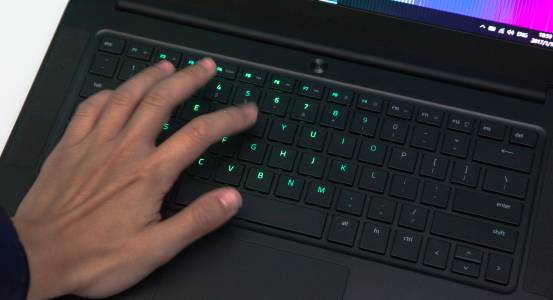 雷蛇灵刃152021缺点,雷蛇灵刃17pro2017版测评