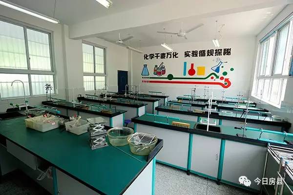 教育我们与孩子共同成长,教育路上我们一起努力