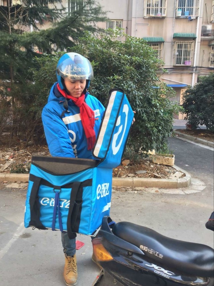 南京外卖彭于晏,上海外卖界的彭于晏