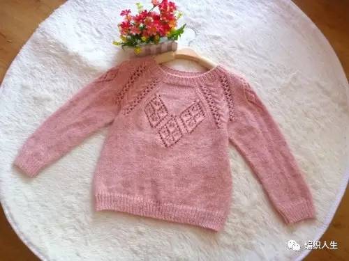 从上往下织镂空花套头衫花样图解,男大童套头衫从上往下织图解