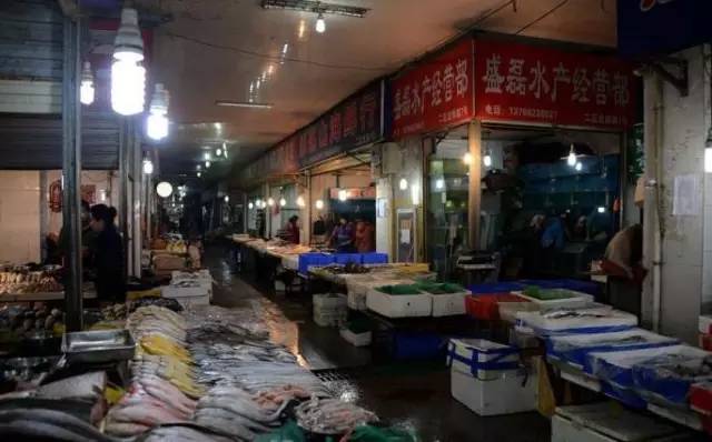 别找了！新城各大批发市场的攻略都在这了，置办年货看过来~