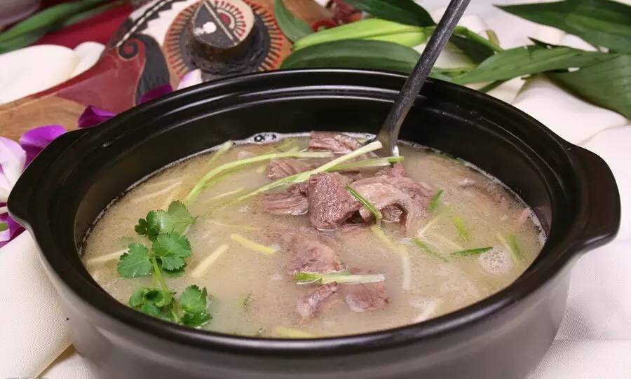 三千多平方公里的家，名字叫石柱