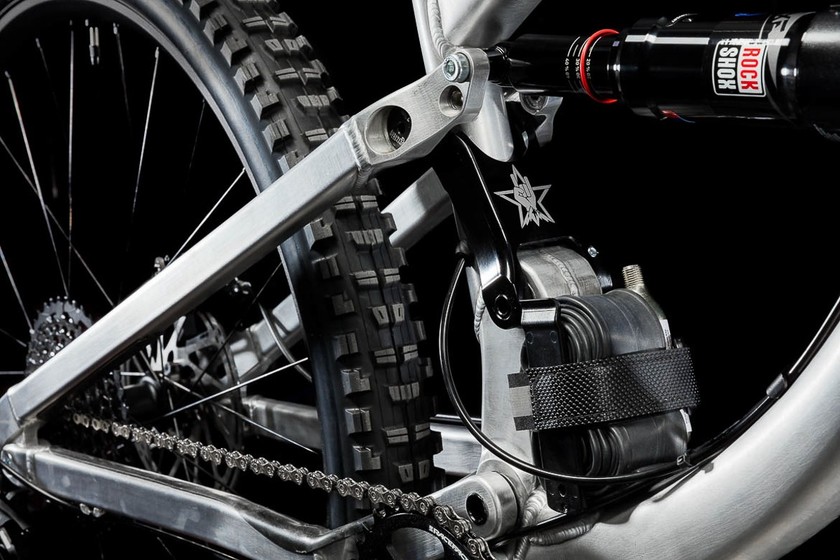 目前市场上都有哪些牌子的山地车,现在最划算的最新款山地车