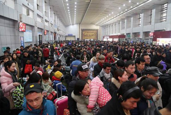 铁路迎春运以来首个客流高峰,郑州铁路单日客流创历史新高