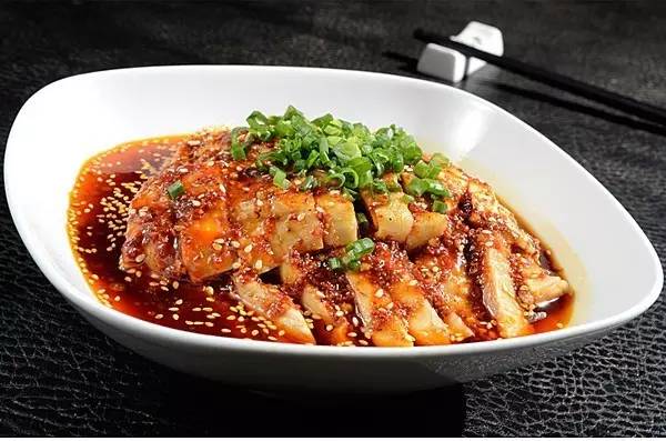 三千多平方公里的家，名字叫石柱