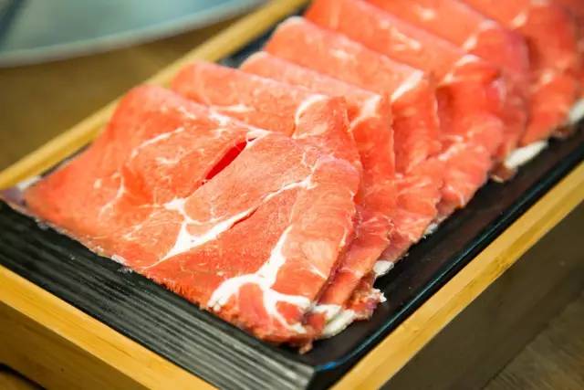 小编吐血亲测10家热辣辣顶味火锅店，没吃过5家以上的不算上海吃货！