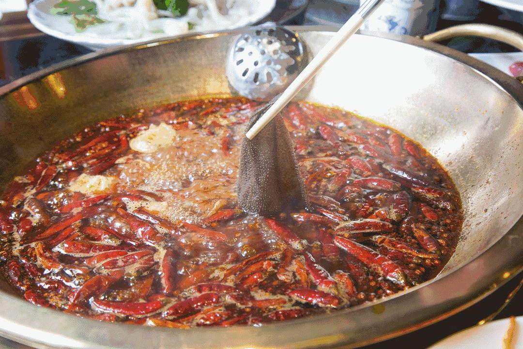 小编吐血亲测10家热辣辣顶味火锅店，没吃过5家以上的不算上海吃货！