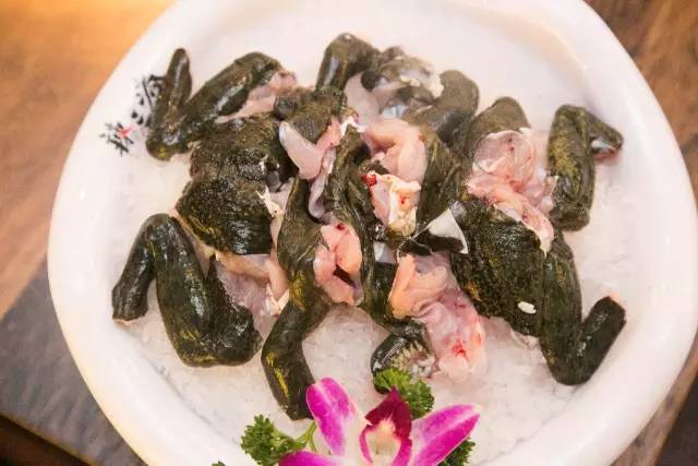 小编吐血亲测10家热辣辣顶味火锅店，没吃过5家以上的不算上海吃货！