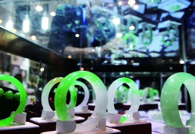 义乌小批发市场现在外贸的行情,义乌小商品批发市场现状