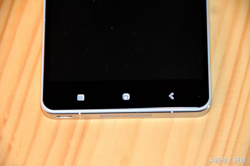 小米note背面贴膜怎么样,小米note12R后贴膜