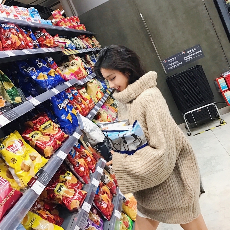 脸大的男生适合高领毛衣吗,脖子短粗穿高领毛衣好看吗