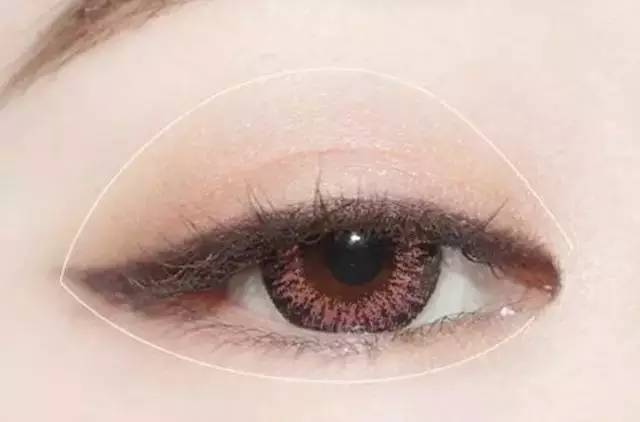 手把手教你画眼妆,一个教程教会你画眼妆