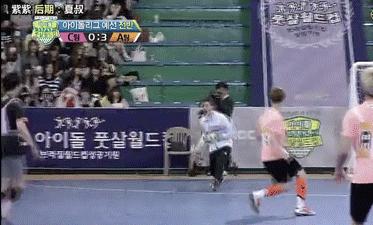 范志毅鹿晗射门视频,范志毅谈鹿晗的球技