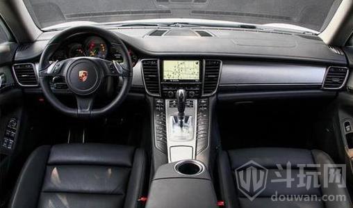 人傻钱多系列：韩国美女在中国直播赚了辆保时捷