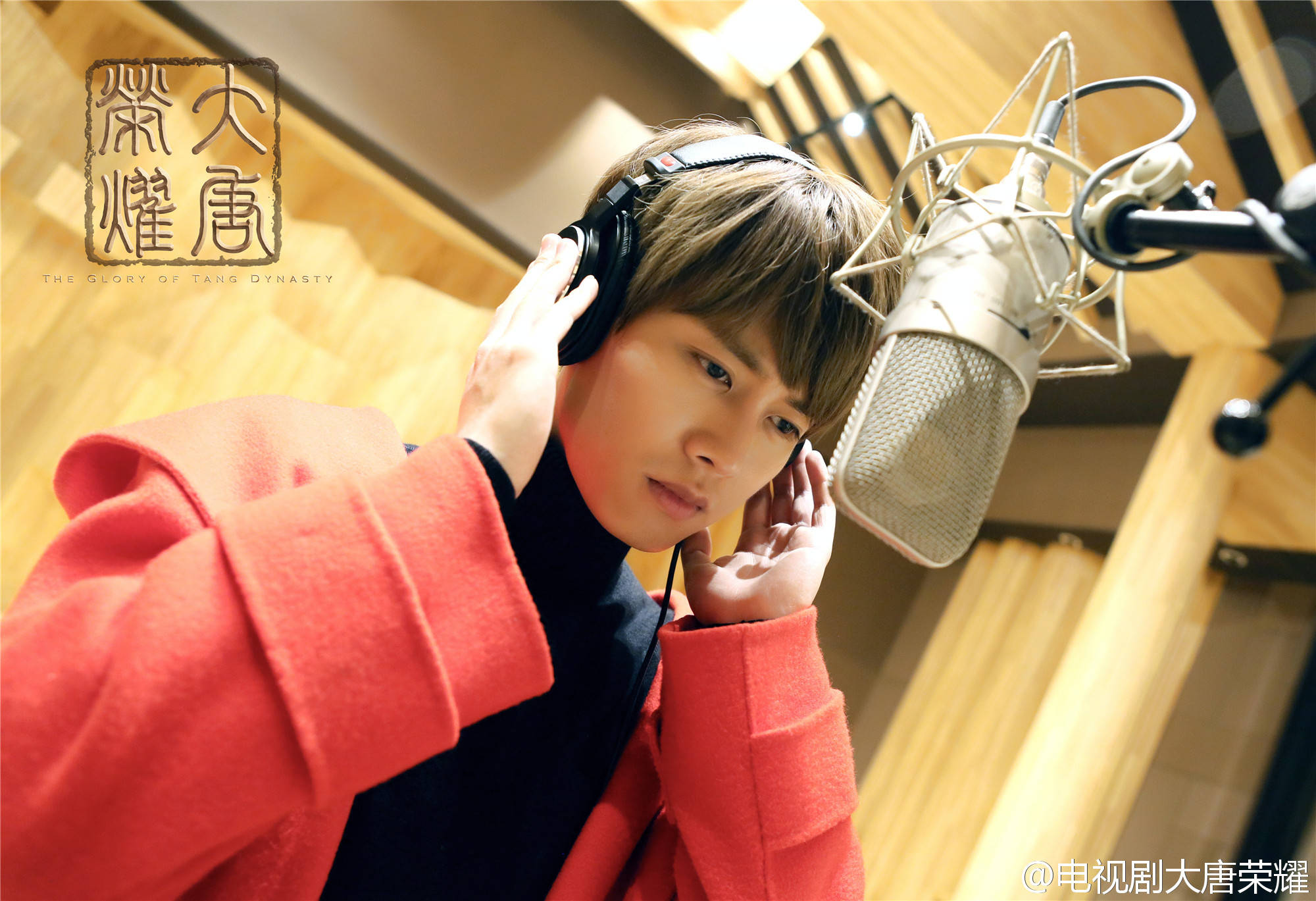 任嘉伦生病发烧的视频,任嘉伦中暑视频