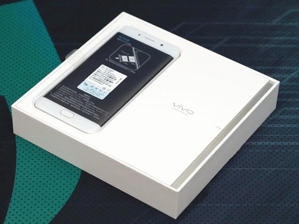 vivoxplay6内外屏是一体的吗,vivoxplay6曲面屏参数