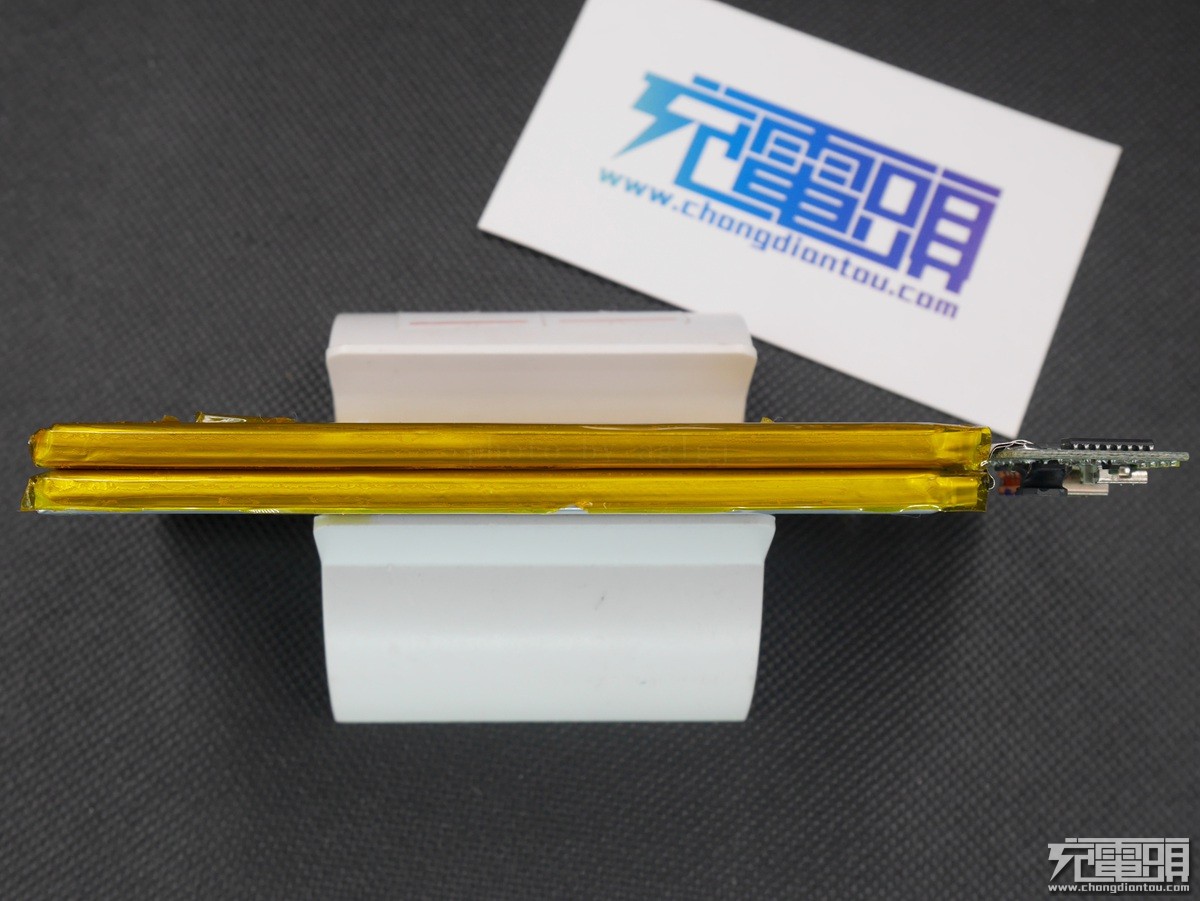 yoobao移动电源600w拆解,yoobao42000移动电源