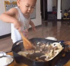 小婊砸，这是我的，别跟我抢