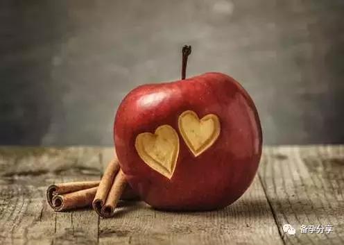 孕早期咖啡色分泌物正常吗,孕早期咖啡色分泌物怎么回事