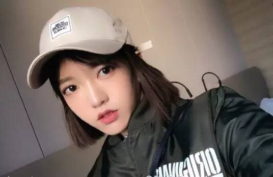 韩式日常减龄素颜神器,背带减龄神器至少年轻十岁